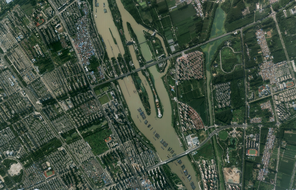 基礎測繪主要生產哪些產品？